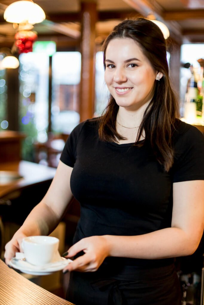 medewerker-bediening